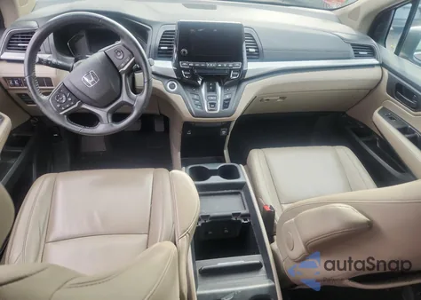 2021 Honda Odyssey Exl z USA, uszkodzony, nr VIN 5FNRL6H76MB023860